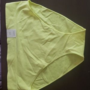 Auden..cheeky seamless..